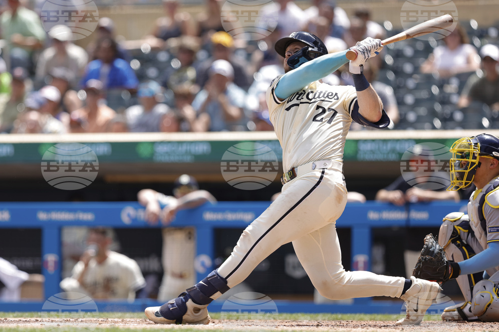 Brewers Twins Baseball
