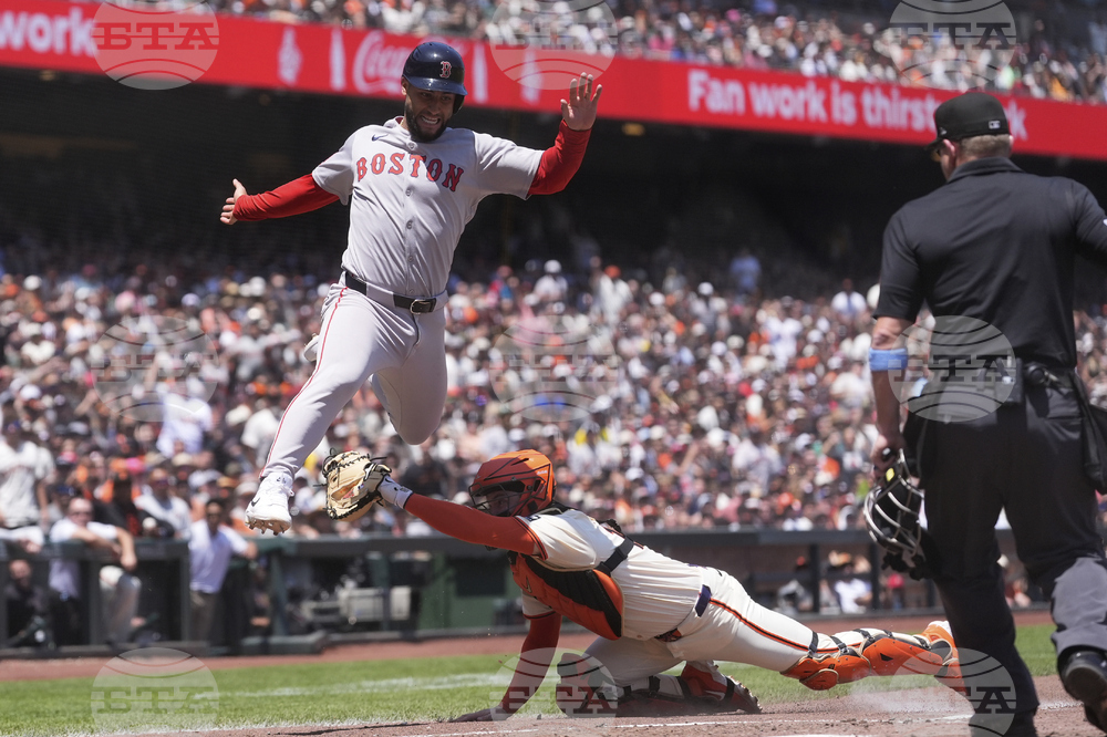 Red Sox Giants Baseball