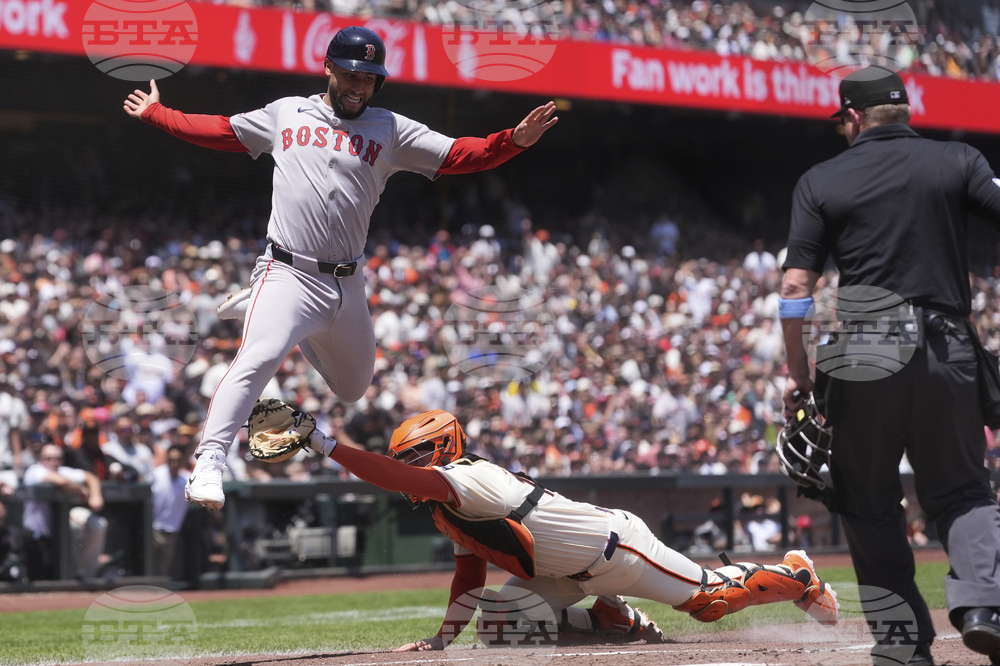 Red Sox Giants Baseball