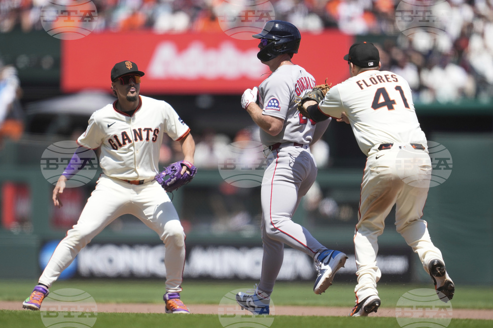 Red Sox Giants Baseball