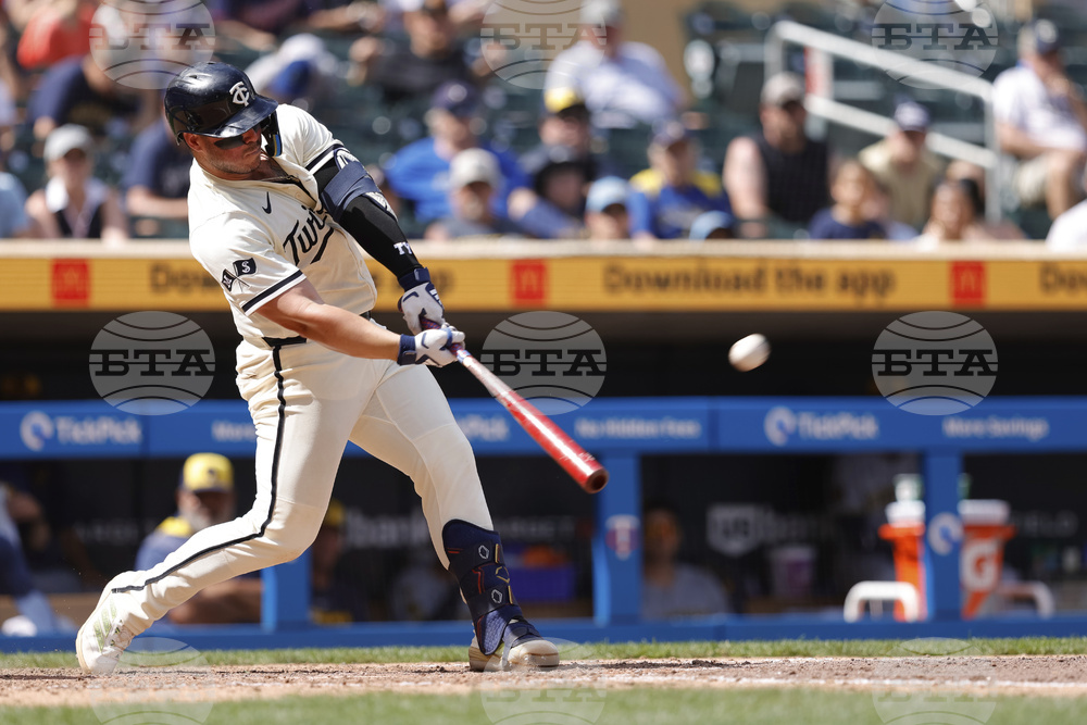 Brewers Twins Baseball