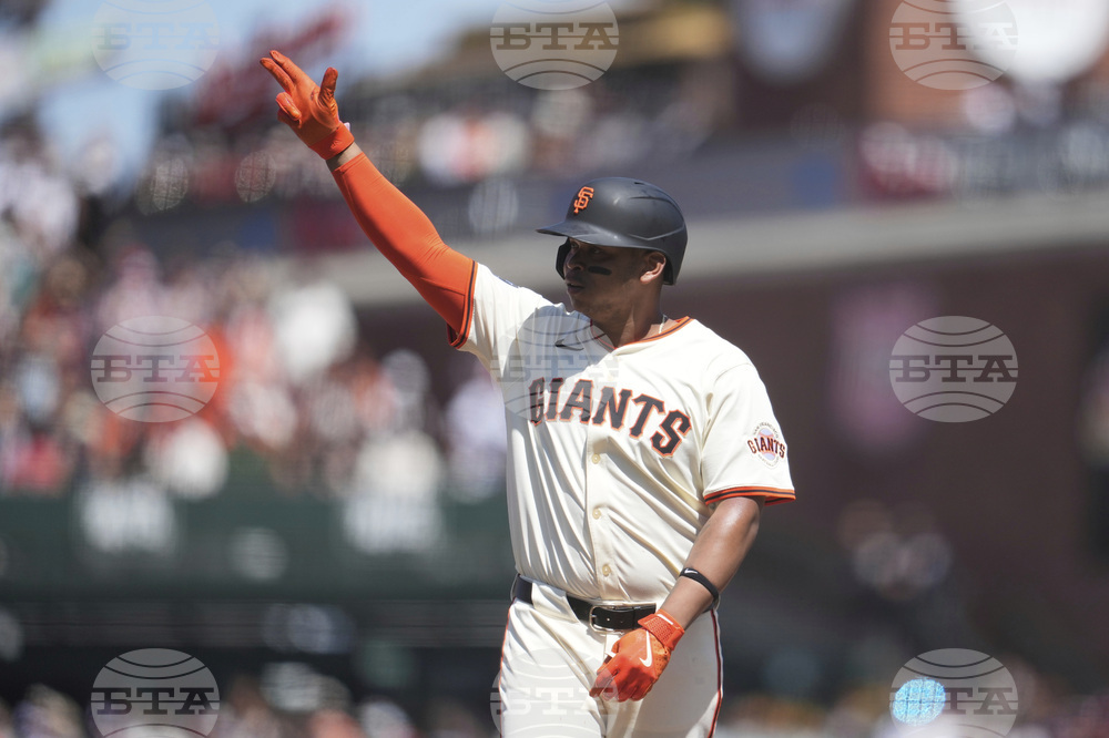 Red Sox Giants Baseball