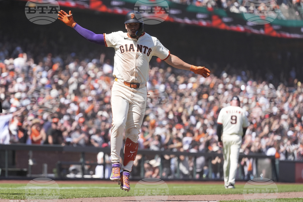 Red Sox Giants Baseball