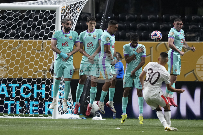 Манчестър Сити записа убедителен успех над Ал Аин на Световното клубно първенство