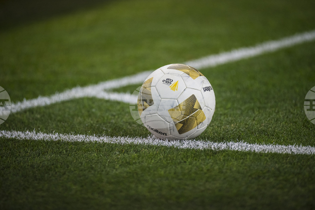 Испания победи Германия в мач с 11 гола на полуфиналите на Европейското първенство до 19 години