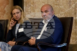 Трета годишна конференция - Съвет за икономически анализи