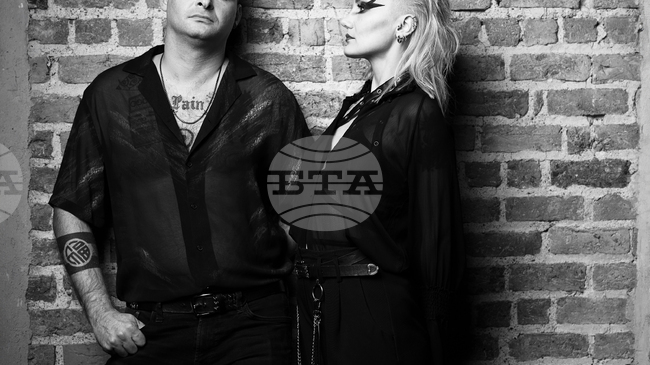 Турското уейв дуо Ductape ще има концерт в София тази вечер