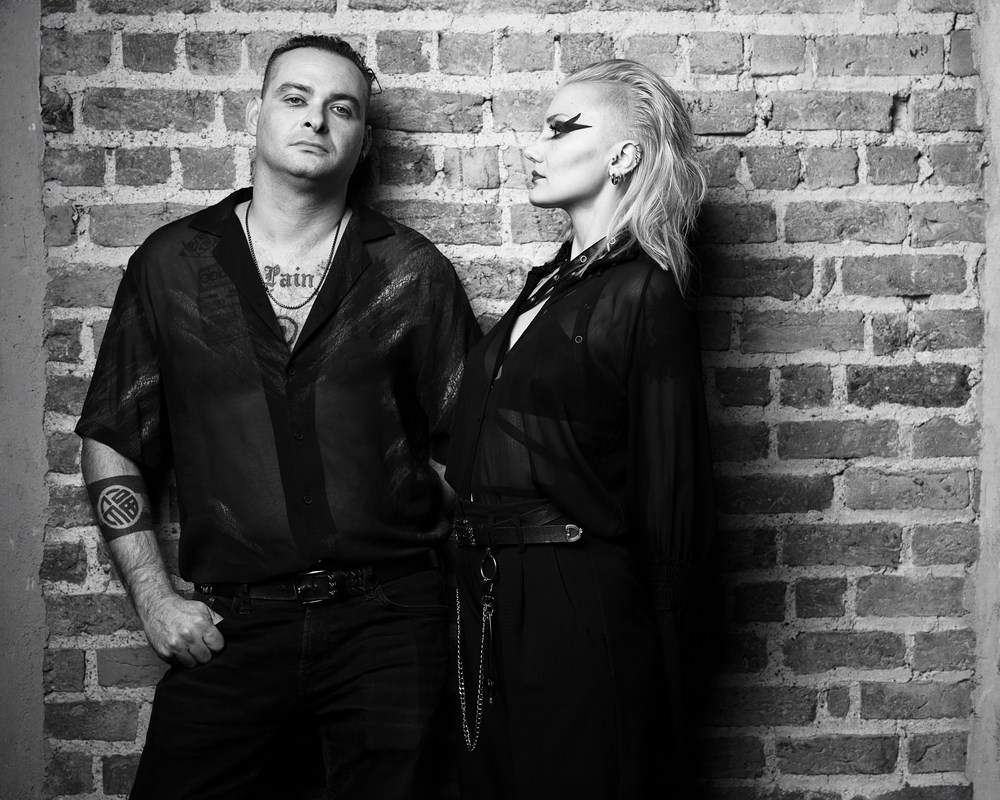 Турското уейв дуо Ductape ще има концерт в София тази вечер