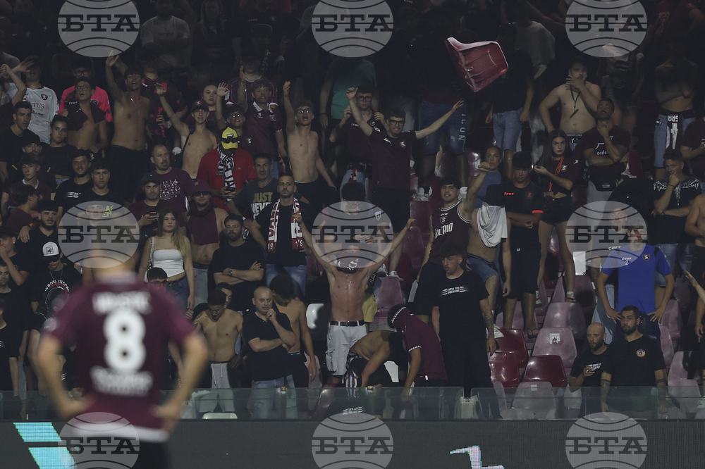 Italy Sampdoria Salernitana Suspended