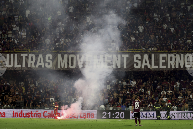 Сампдория запази мястото си в Серия Б