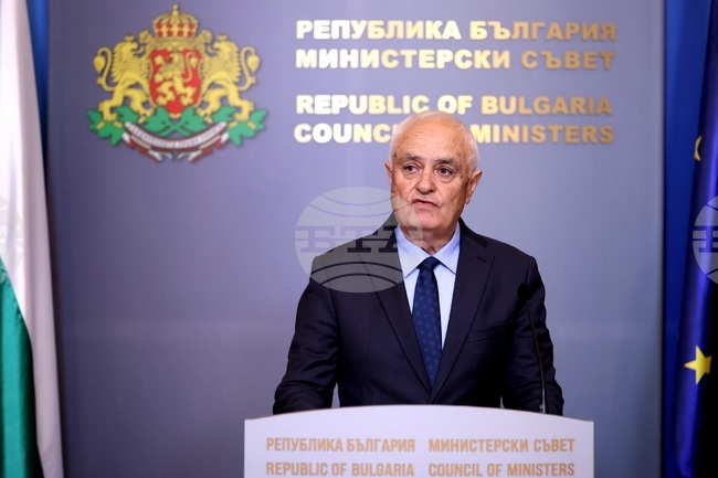 Defence Minister Proposes Designation of Wartime Control Points of State Bodies