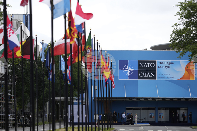 "Форин Полиси": Една хипотетична война между Русия и НАТО не би приличала на тази в Украйна