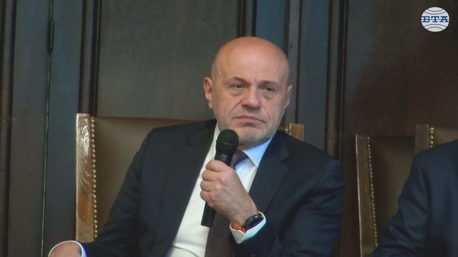 Убеден съм, че много от страховете за еврозоната ще изчезнат към март 2026 година, каза вицепремиерът Томислав Дончев в дискусия по темата