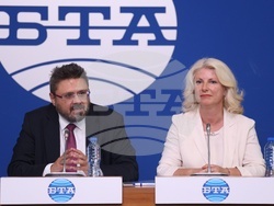 Национален пресклуб на БТА - София - Българска телеграфна агенция - Британско-българска търговска камара - договор - подписване