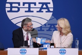 Национален пресклуб на БТА - София - Българска телеграфна агенция - Британско-българска търговска камара - договор - подписване