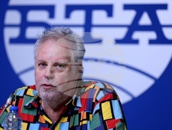 Национален пресклуб на БТА - София - Българска телеграфна агенция - Театрален колеж "Любен Гройс" - договор - подписване