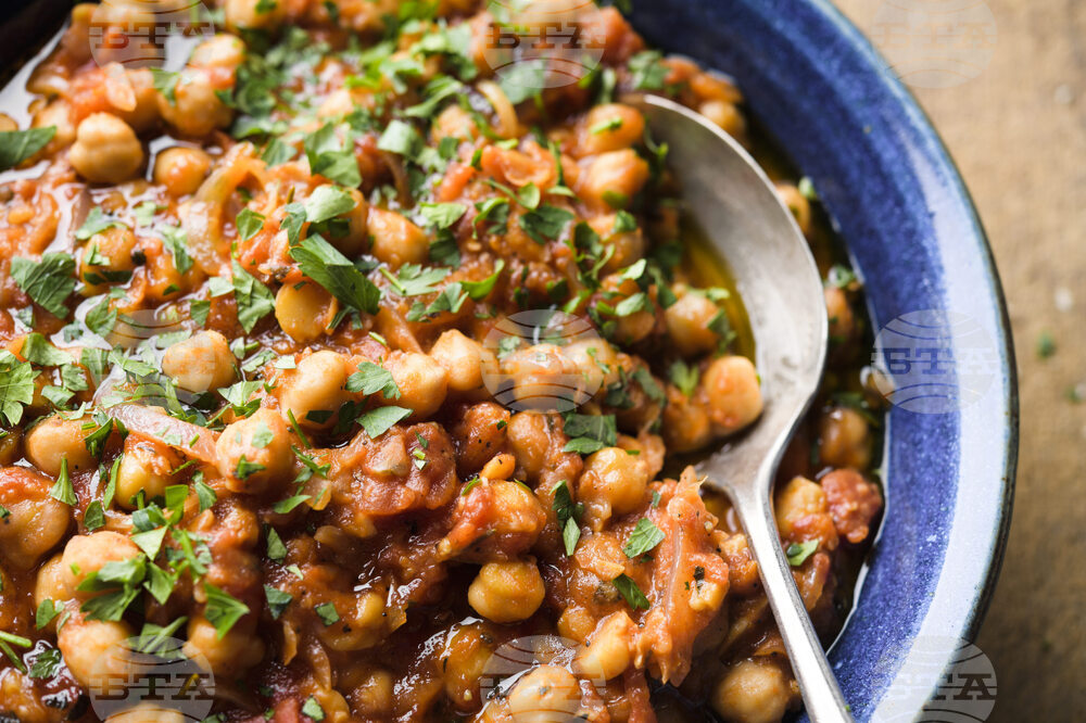 Food-MilkStreet—Greek Braised Chickpeas