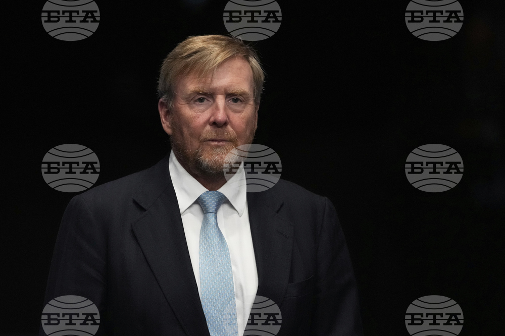 Нидерландският крал Вилем-Александър откри парламентарната година с призив за единство