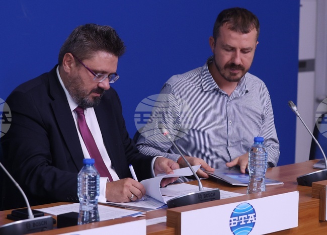 BTA and 199 Theatre Sign Partnership Agreement