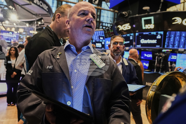 Ръст на Уолстрийт при отварянето на търговията заради оптимизъм около системите за изкуствен интелект