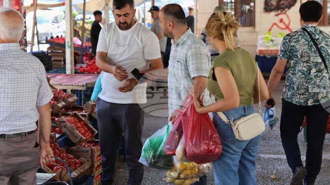 Прагът на глада в Турция е 818 евро, а прагът на бедността – 2 665 евро според Конфедерацията на синдикатите в страната