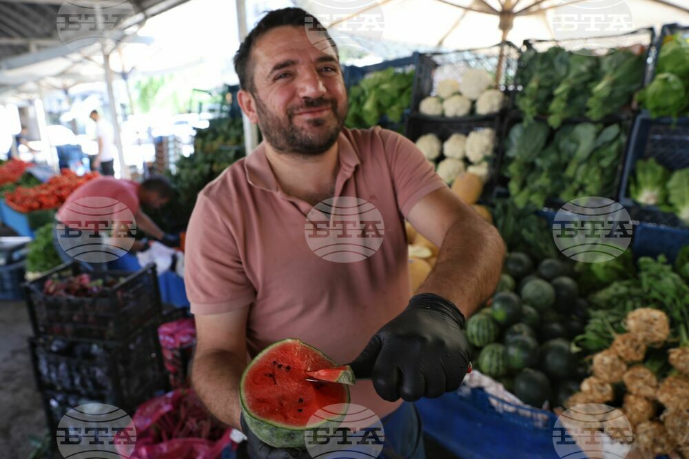 Пазарът „Инджесу“ в турската столица Анкара – свежест, традиция и вкус под открито небе