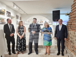 Празник на държавния служител - валидиране на пощенска марка и фотоизложба