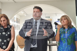 Празник на държавния служител - валидиране на пощенска марка и фотоизложба