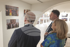 Празник на държавния служител - валидиране на пощенска марка и фотоизложба