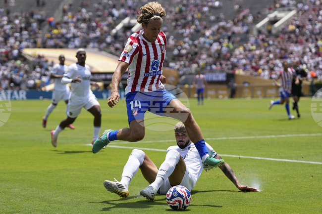 Атлетико Мадрид ще продължи договора на Йоренте