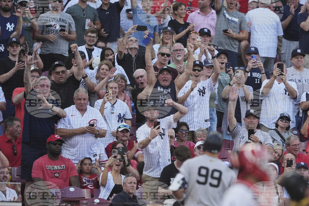 Yankees Reds Baseball
