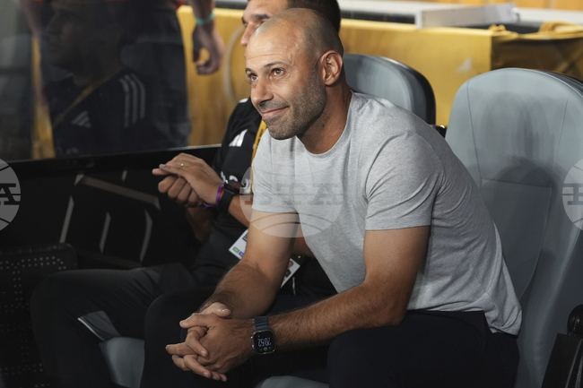 Хавиер Масчерано за мача с Пари Сен Жермен: "Може би недебля ще бъде нашият ден"