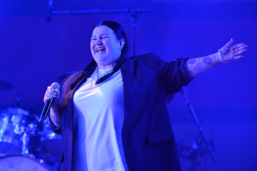 Румъния - Спектакъл с акробатика и светлини събра хиляди на площад "Унири" в Тимишоара, Снимка/ MIHAITOTH@2023