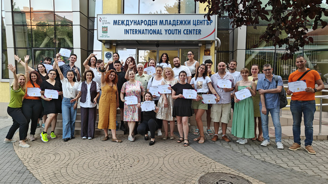 Пролетното пето издание на бизнес академията за стартиращи предприемачи BASE в Стара Загора е приключило с рекорден брой участници