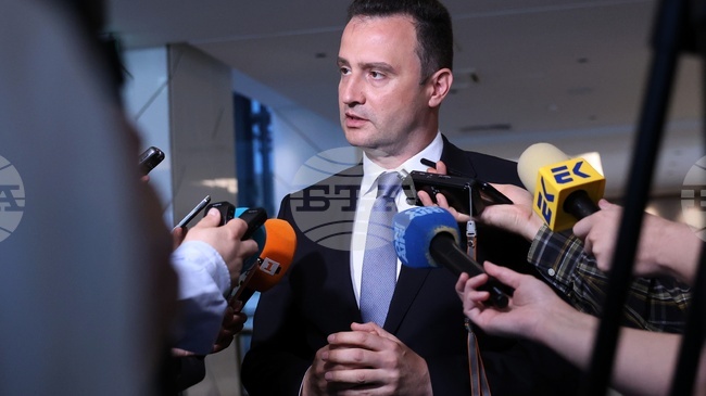 Bulgaria’s Fuel Needs Fully Met, According to Energy Minister