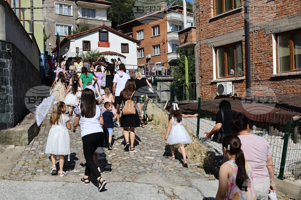 Асеновград - обичай "Калиница"