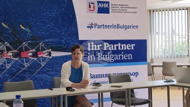 Отново би инвестирал у нас 95 на сто от германския бизнес в България, сочи анкета на ГБИТК