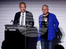 Младежки научен фестивал “Ало, Космос! Говори България”