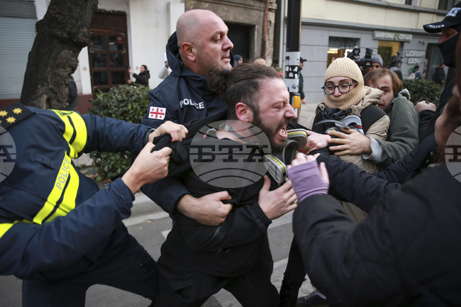 Проевропейски демонстранти бяха осъдени на затвор в Грузия