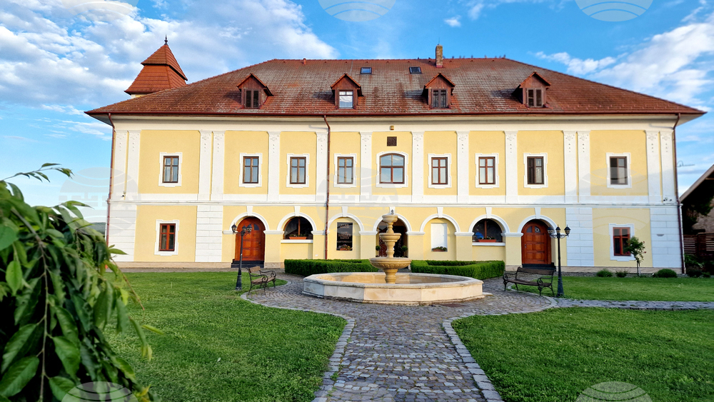 Two Sisters in Romania Save 17th-Century Transylvania Castle, Turn It into Successful Business