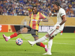 CWC ES Tunisie Chelsea Soccer