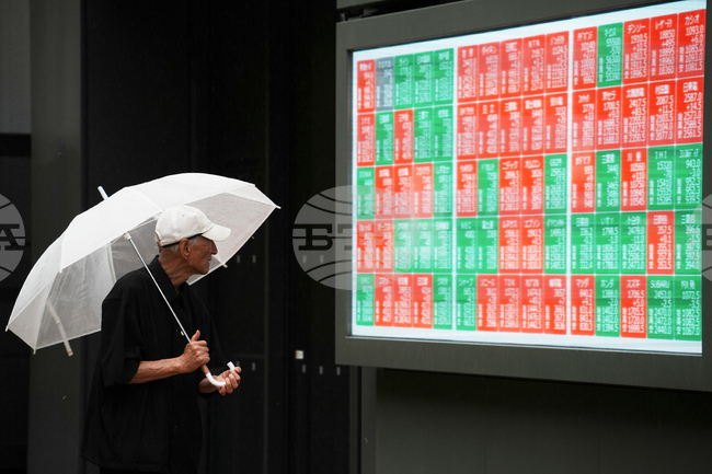 Токио затвори смесено преди публикуването на отчета на „Софтбанк груп“, Уолстрийт възстанови по-голямата част от загубата си от миналата седмица