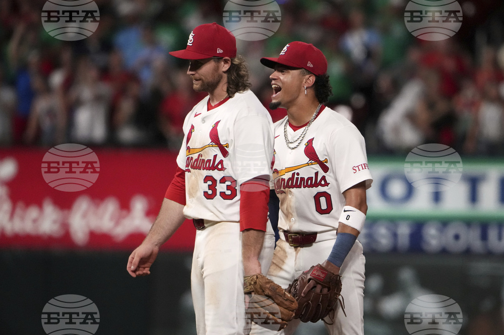 Cubs Cardinals Baseball