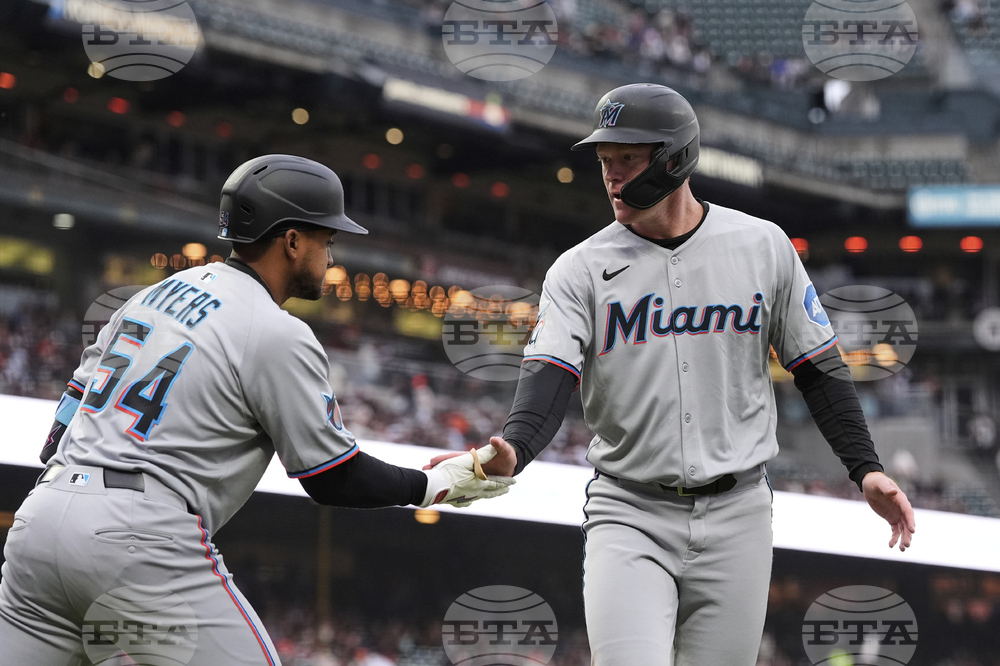 Marlins Giants Baseball