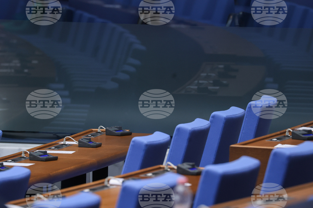 Парламентът обсъжда на второ четене промени в Закона за водите