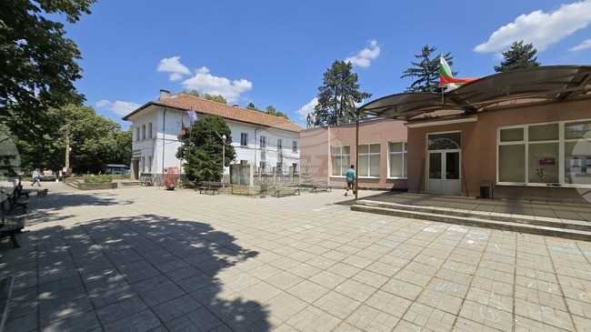 В Липница отбелязват събора си с концерт, празнична заря и дискотека на открито 