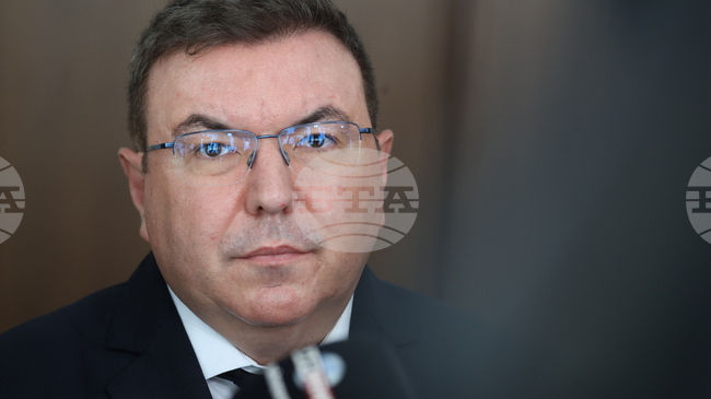 Имаме амбицията бюджетът да бъде приет до края на тази календарна година, каза Костадин Ангелов