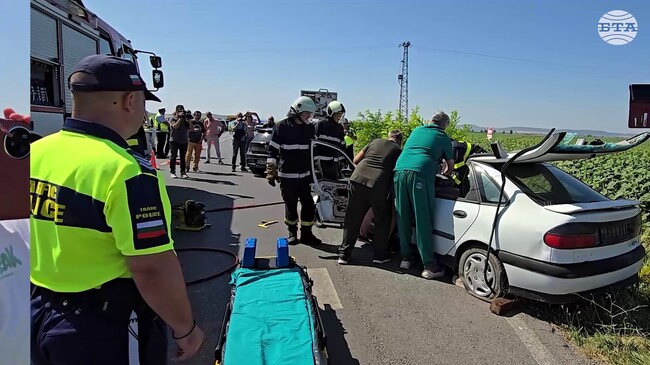 Учение за координация при тежки пътнотранспортни произшествия събра екипи на спешните служби в Сливен 