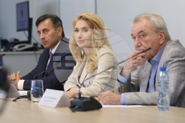 Национална агенция за приходите - Комисия за защита на конкуренцията - Комисия за защита на потребителите - брифинг