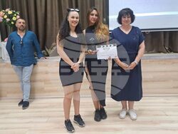 Над 150 ученици участваха в Международния младежки медиен фестивал "Арлекин 2025", на който присъства и заместник-министърът на образованието и науката Таня Михайлова. Снимка: МОН